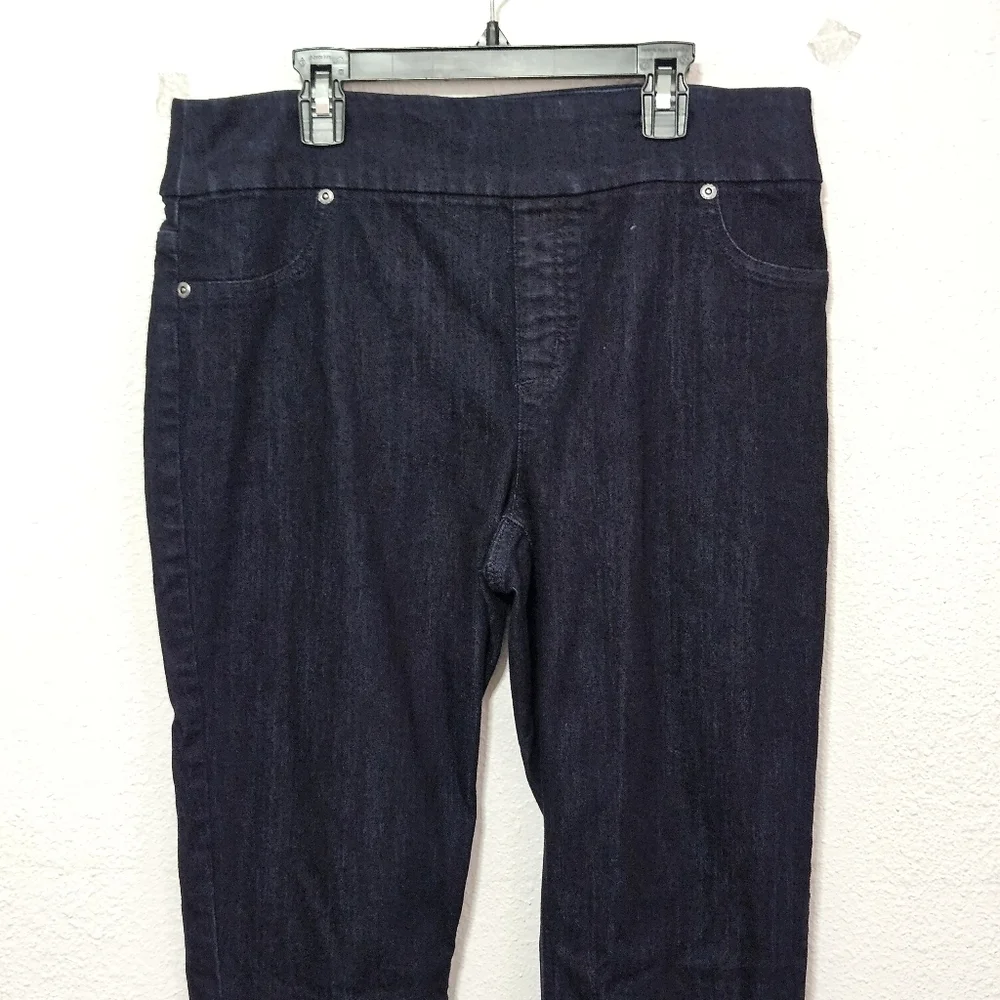 Chico's pull on skinny jeans size 1 per tags size 8